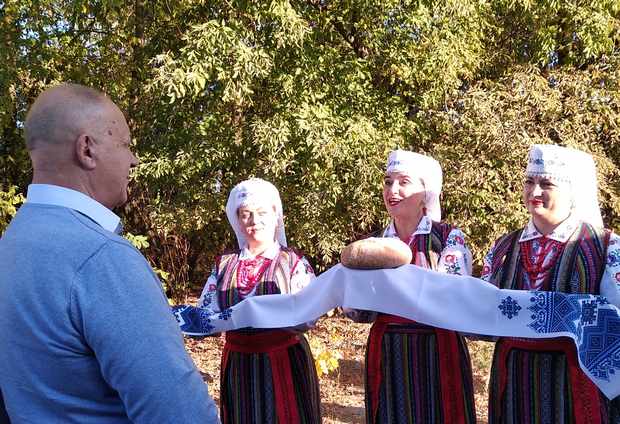 Зустріч на під'їзді до міста Старокостянтинів